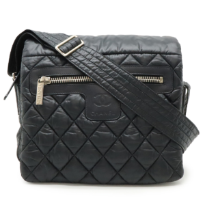 CHANEL Chanel Coco Cocoon Matrasse Small Messenger Shoulder Bag Diagonal Hanging Nylon Black Black Silver Hardware A48616